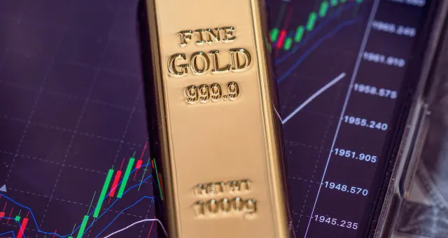 العوامل التي تؤثر على أسعار الذهب