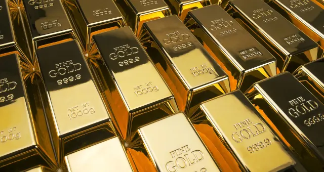 الفرص الذهبية: الاستثمار في الذهب في عام 2024 وما بعده
