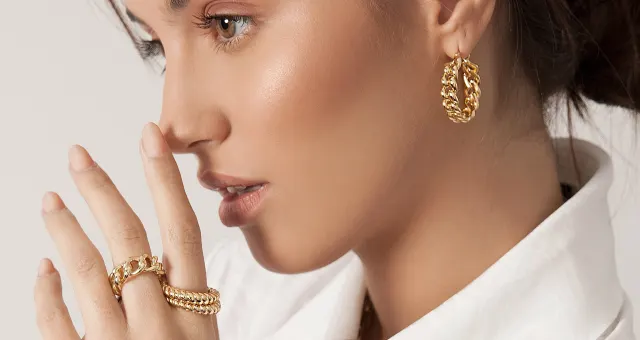 What is Custom Design Jewellery