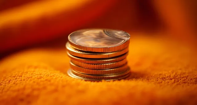 Gold Coins with Errors: How Misprints Make Them More Valuable
