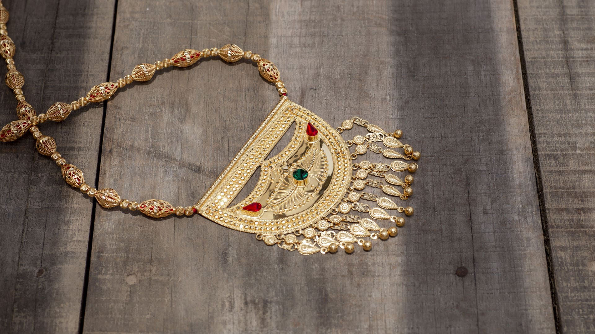Difference between 10k and 21k gold jewellery