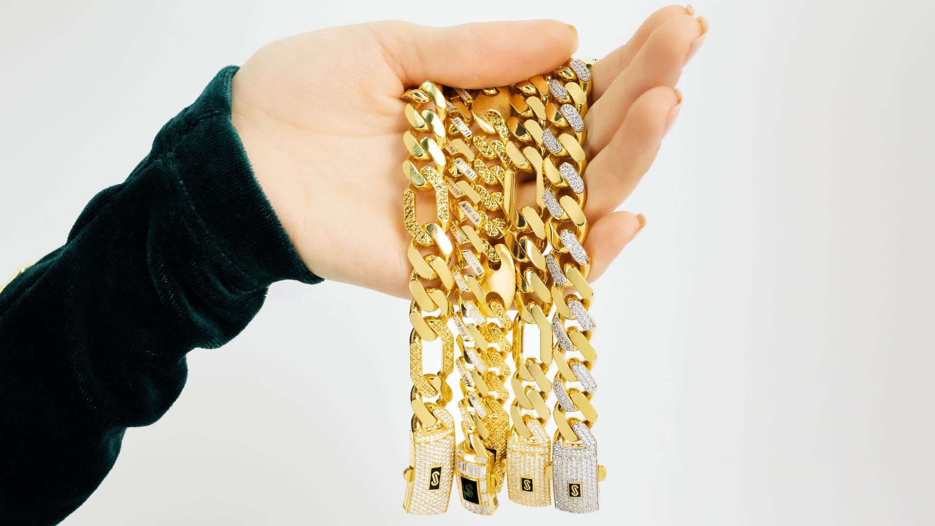 How to Clean Gold Chain