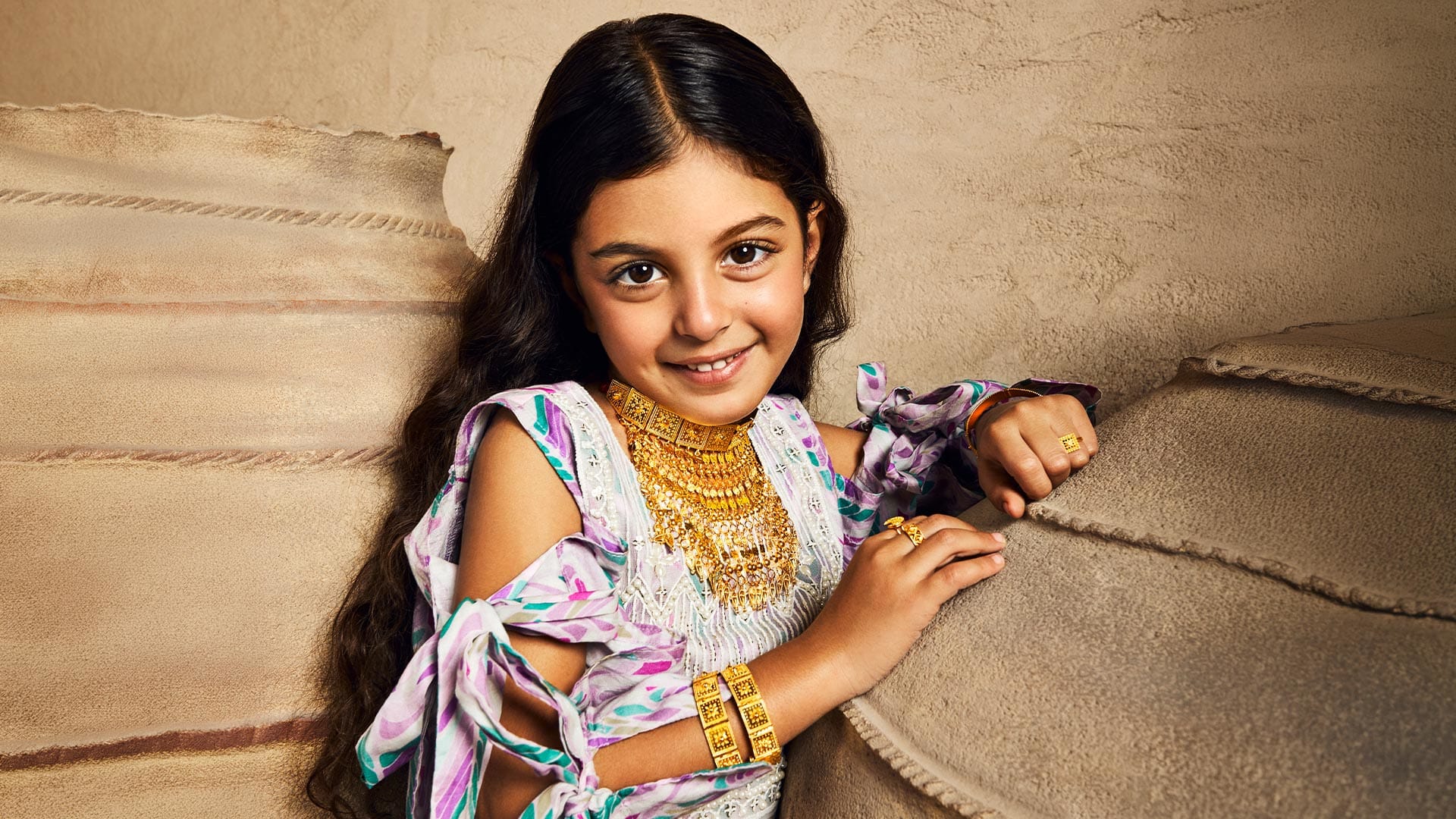 Gold for the Little Ones: The Emirati Tradition of Gifting Children on Eid Al Fitr