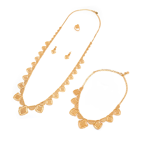 طقم كالزاري من الذهب عيار 21 قيراط