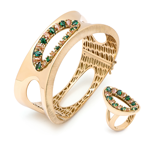 طقم فيدا من الذهب عيار 18 قيراط