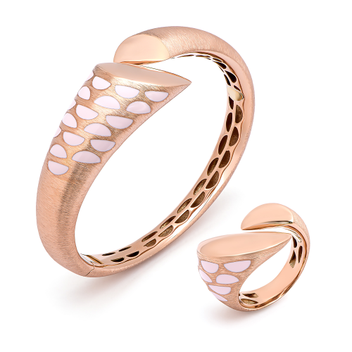 طقم الما من الذهب عيار 18 قيراط