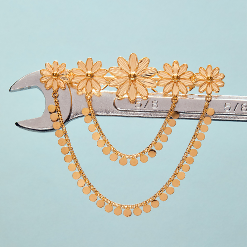 21K Traditional Gold Hair Pin from Wardah