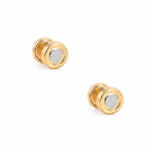 Gold earrings