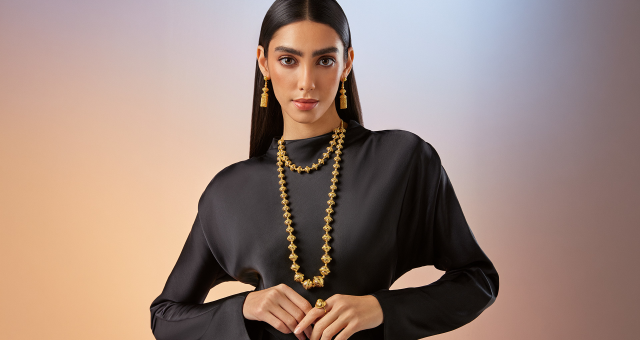 الانتقال إلى الشهر الفضيل: التحول من البريق الفاخر إلى الأناقة الروحانية