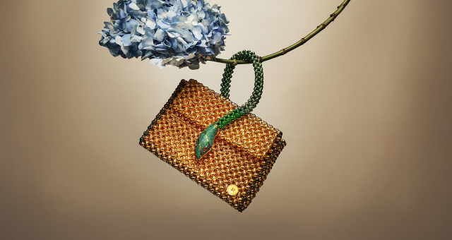 The Rise of Gold Handbags: Function, Fashion, and Collectability