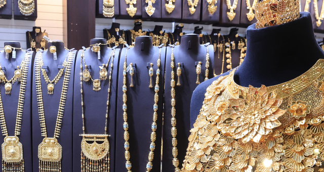 Al romaizan jewellery website on sale