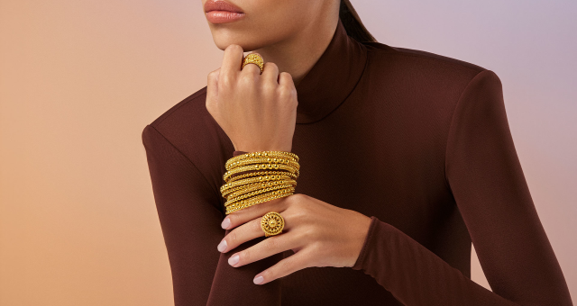 The Bracelet Stack Summer Edit: Lightweight Pieces That Work on the Beach and Beyond