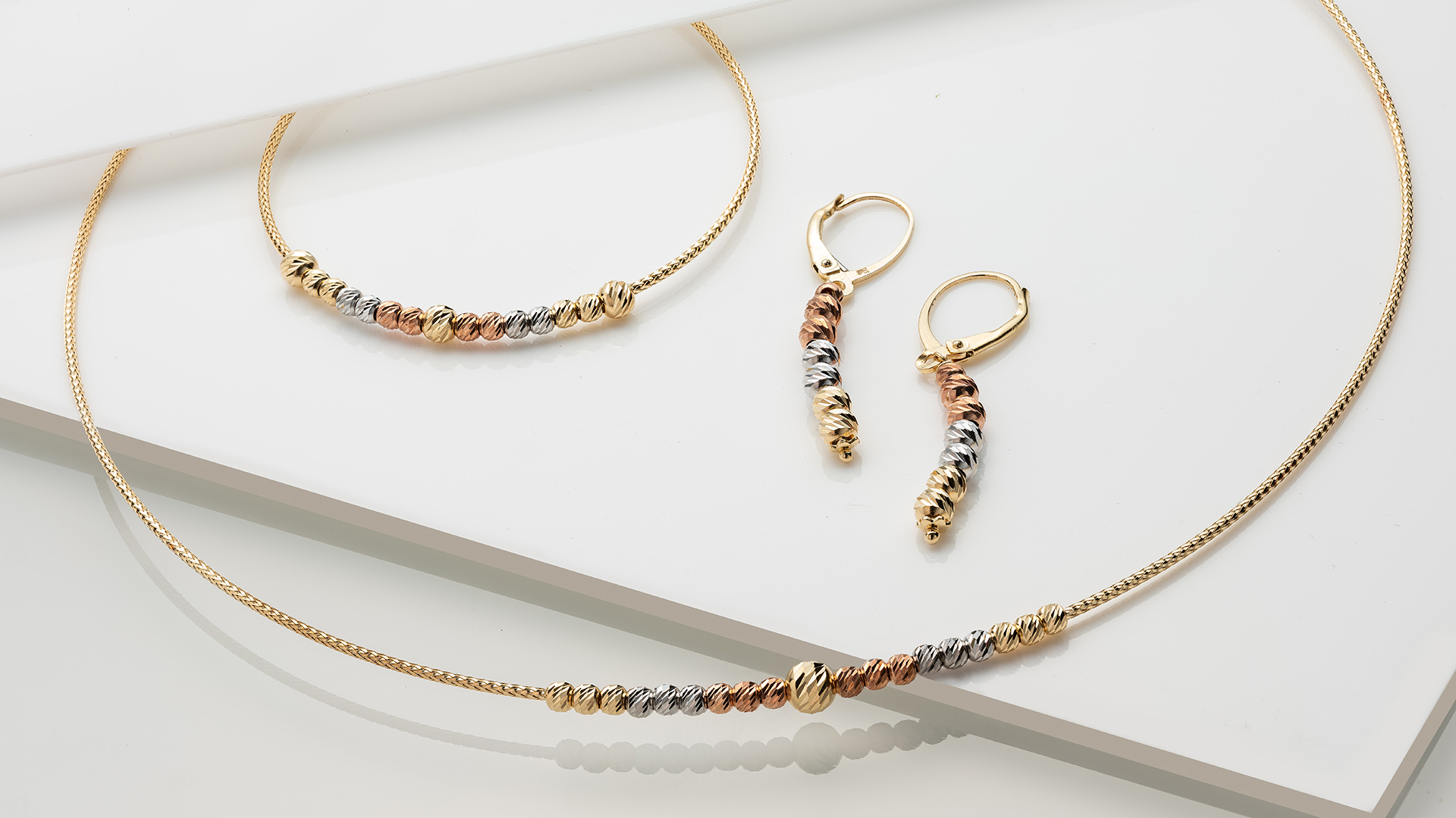 Golden Choices: Exploring the Unique Personality of Gold Alloys