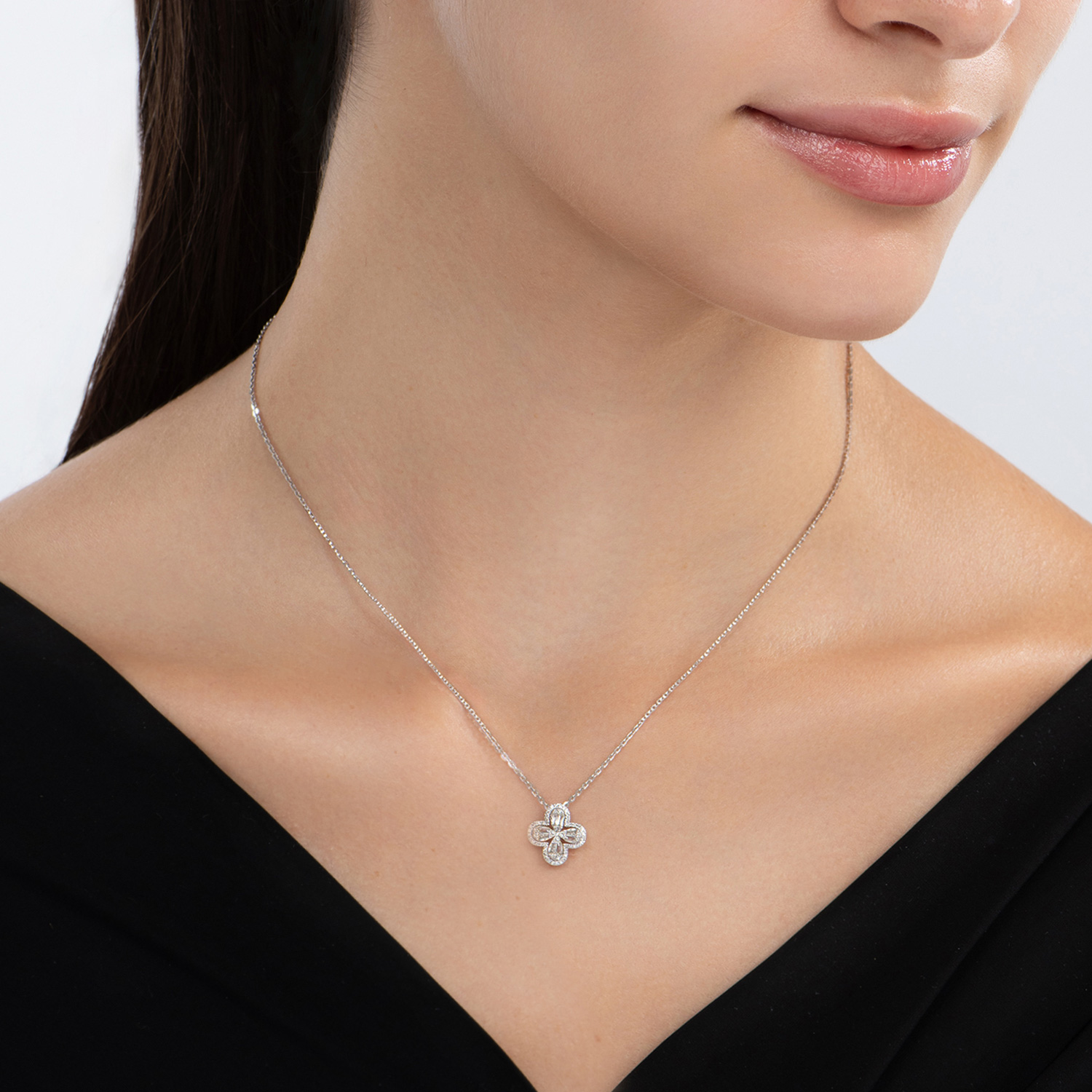 0.3CT Diamond Clover Necklace