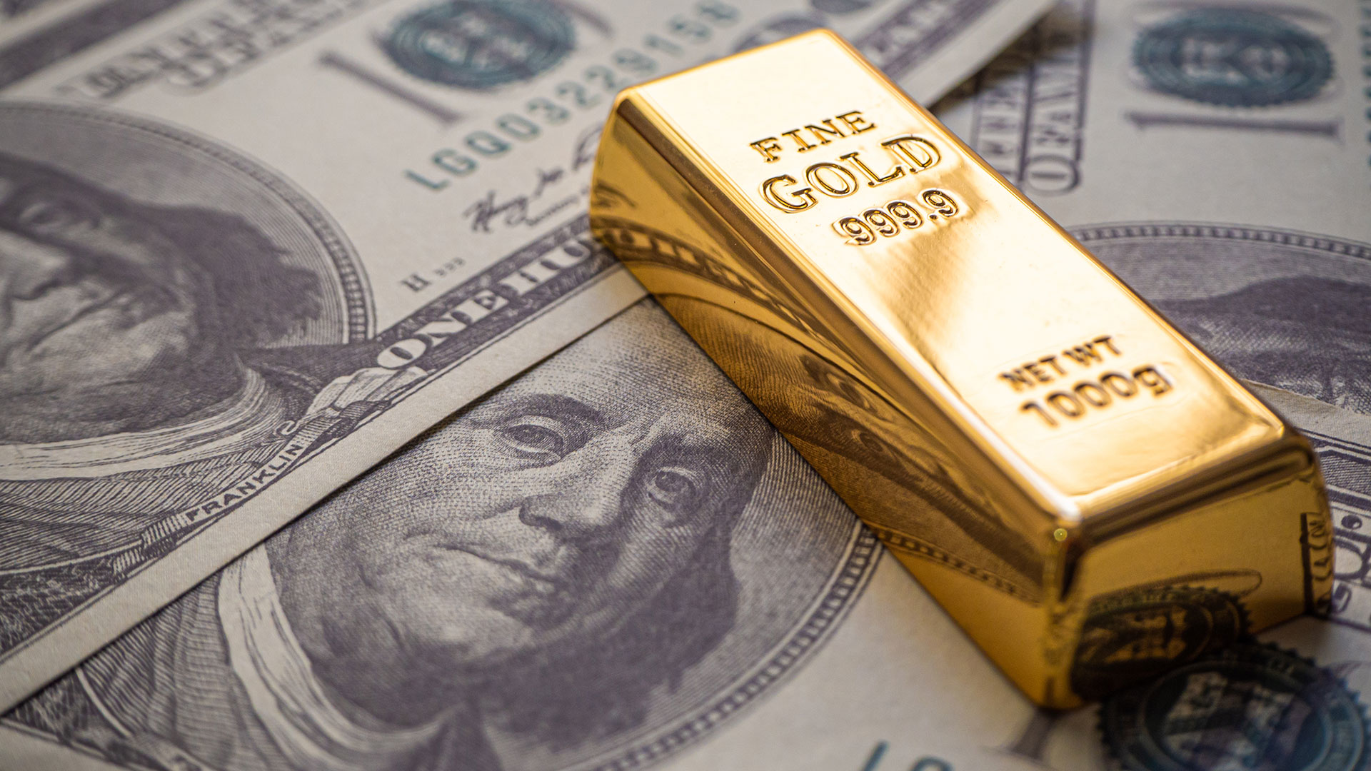 Unveiling the Golden Connection: US Economy and the Price of