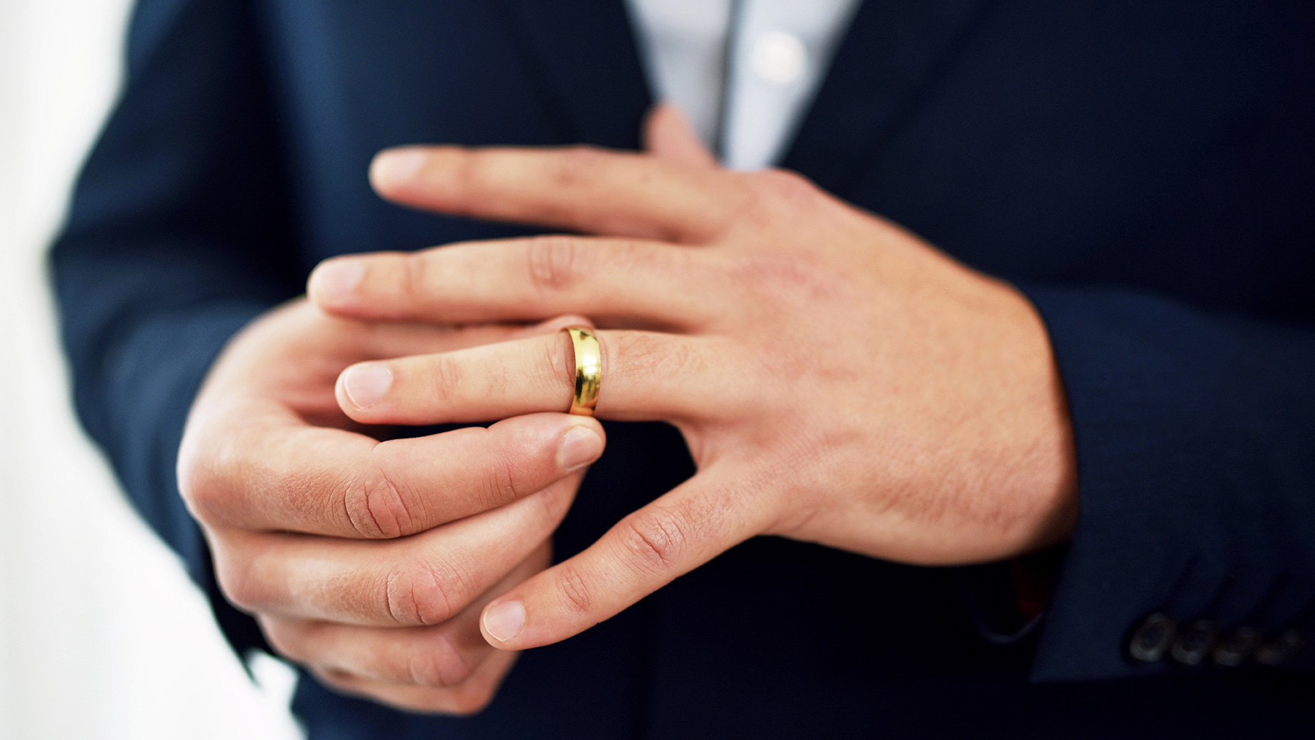 Unraveling the Prohibition: Why is Gold Haram for Men in Islam