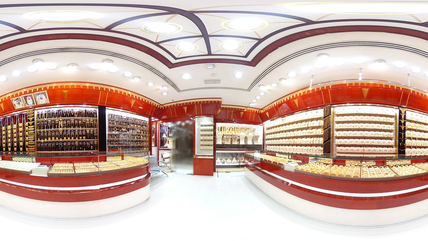 Shine this Summer with Gold Accessories and Shops at the Hotel in Summer Area