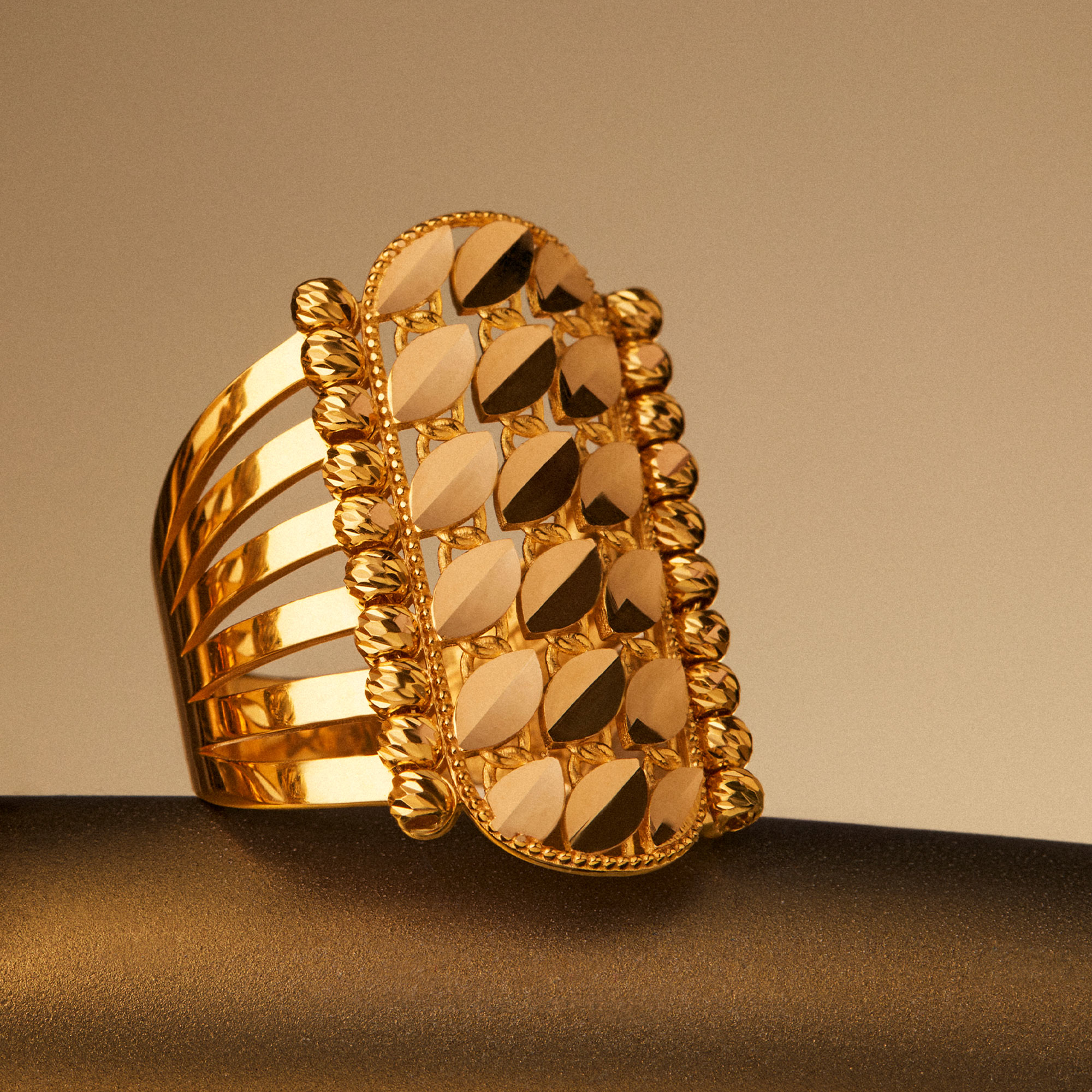 21K Barqah Traditional Gold Ring