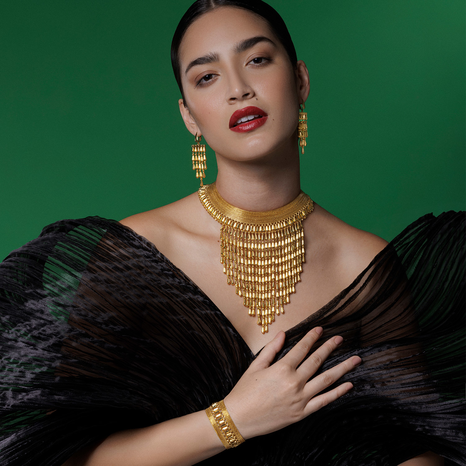 Oro Mosaic 21K Choker Gold Set