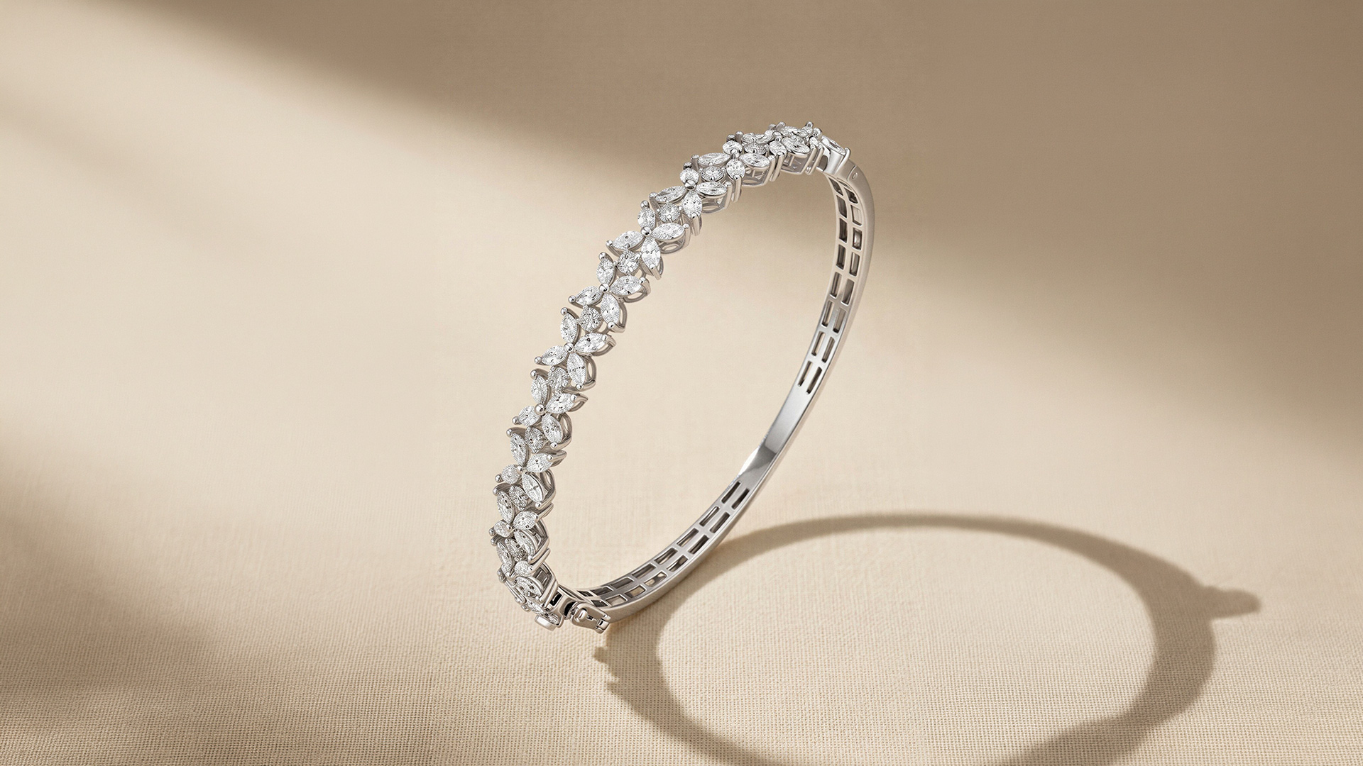 The Tennis Bracelet Is Back: Why This Classic Is on Every Dubai Wrist Right Now