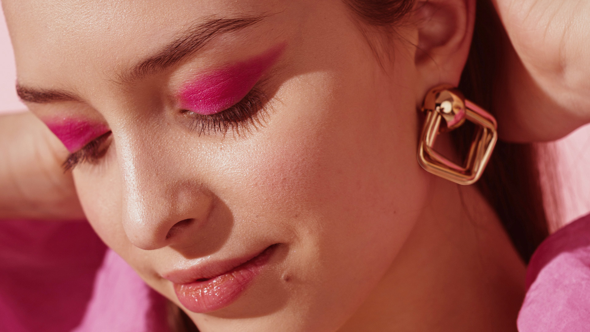 Blooming Beauties: Springtime Style with Gold Accessories