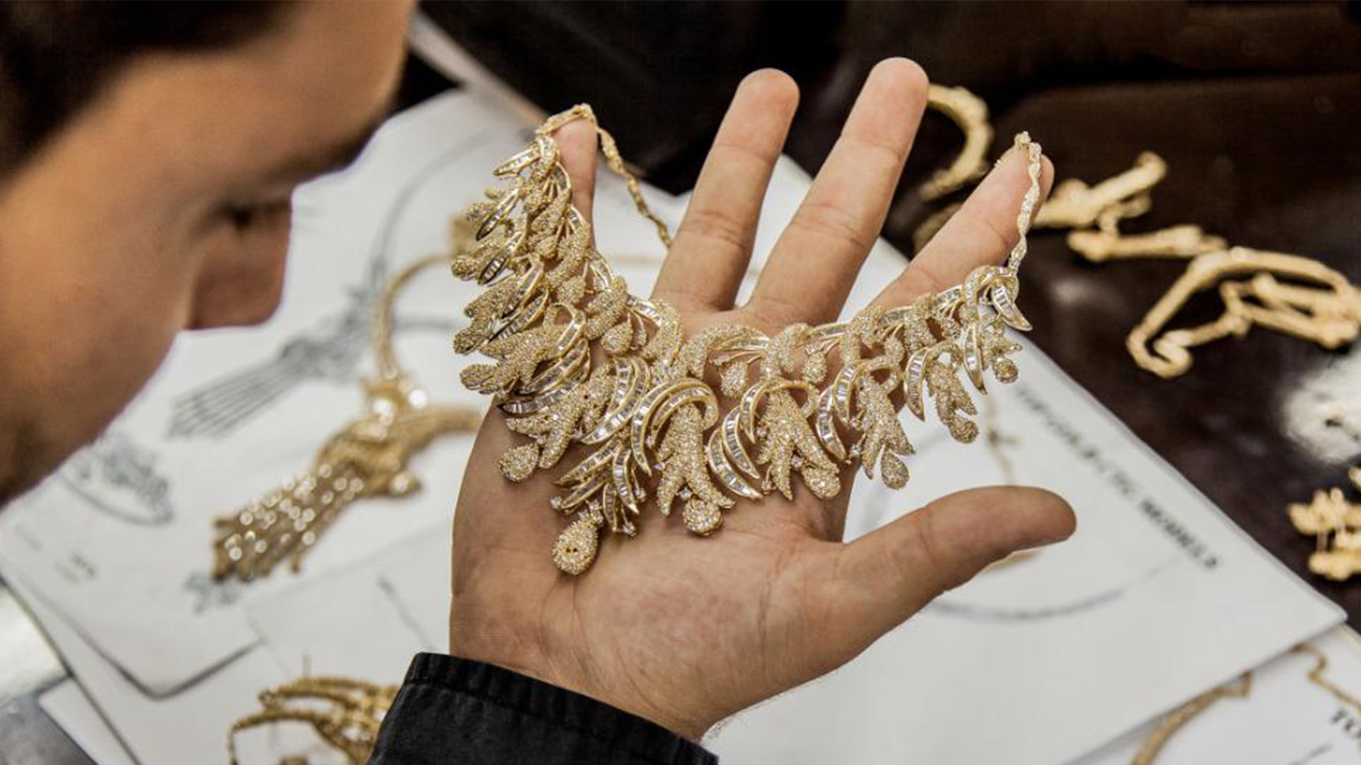 Shop the Latest Saudi Gold Necklaces in the Philippines in November, 2023