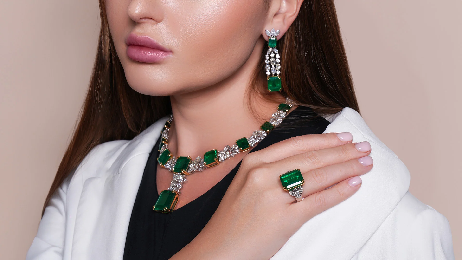 Emerald Green: Why It’s the Ultimate Elite Gemstone in the World of Precious Stones