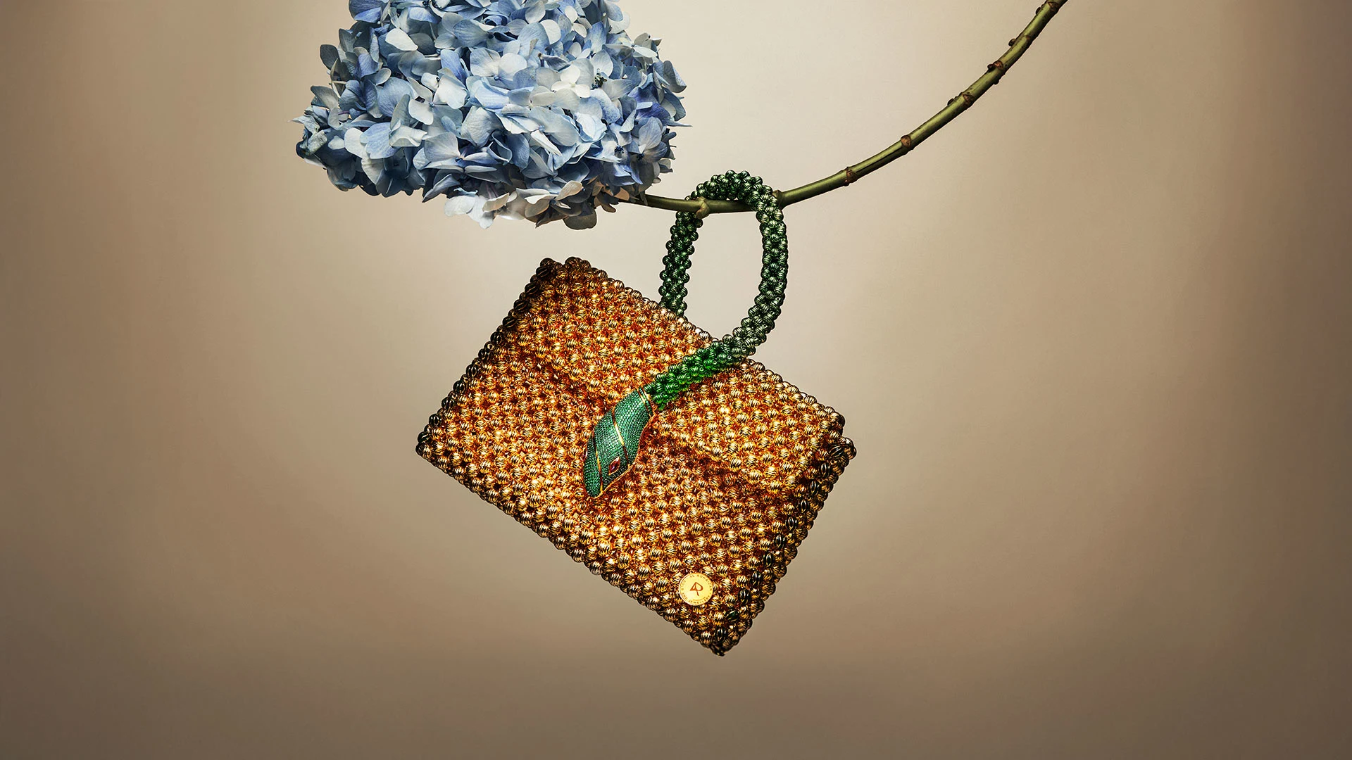 The Rise of Gold Handbags: Function, Fashion, and Collectability