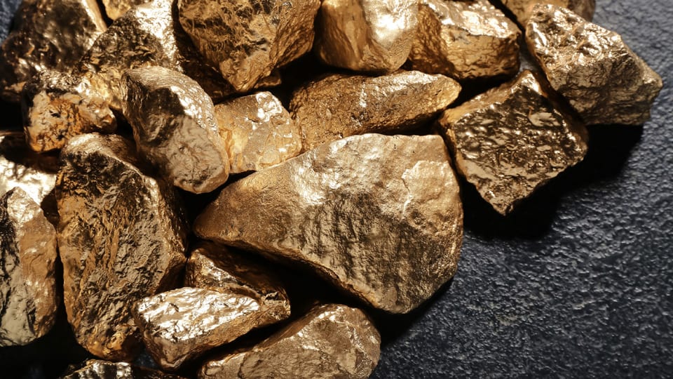 استخراج الذهب: استكشاف أسرار تعدين الذهب